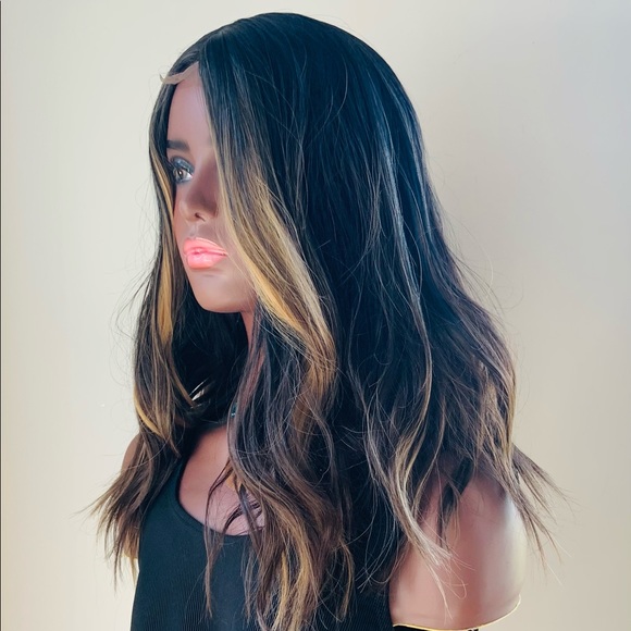 Shoulder Length Black/Auburn/Blonde Body Wave Lace Part Synthetic Wig - Unisex - Picture 5 of 7